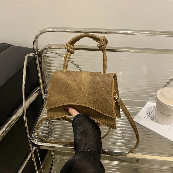 Fashionable Women's Shoulder Bag Pure Color Trendy Crossbody Bag Simple Casual Diagonal Bag Small Square Bags for Autumn bolsos